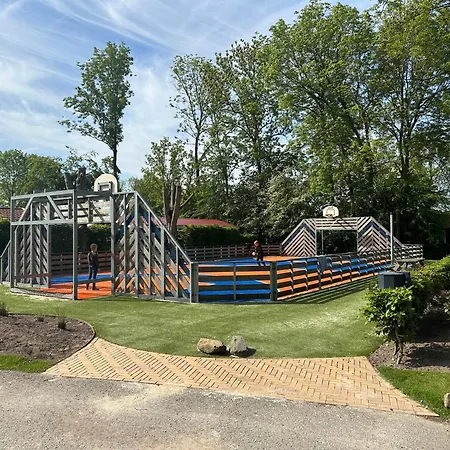 Holiday home Badhoophuizen 6-per Veluwemeer Trampoline Hulshorst